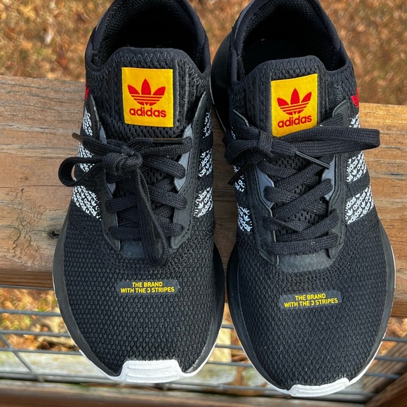 Adidas Originals Swift Run X Athletic Running Sneaker FZ4838 Youth Sz: US 5 - Picture 8 of 13